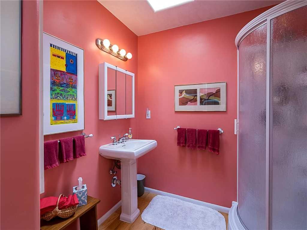Casa Galleria, 3 Bedrooms, Wifi, Fireplace, Fenced Yard, Sleeps 9 Santa Fe