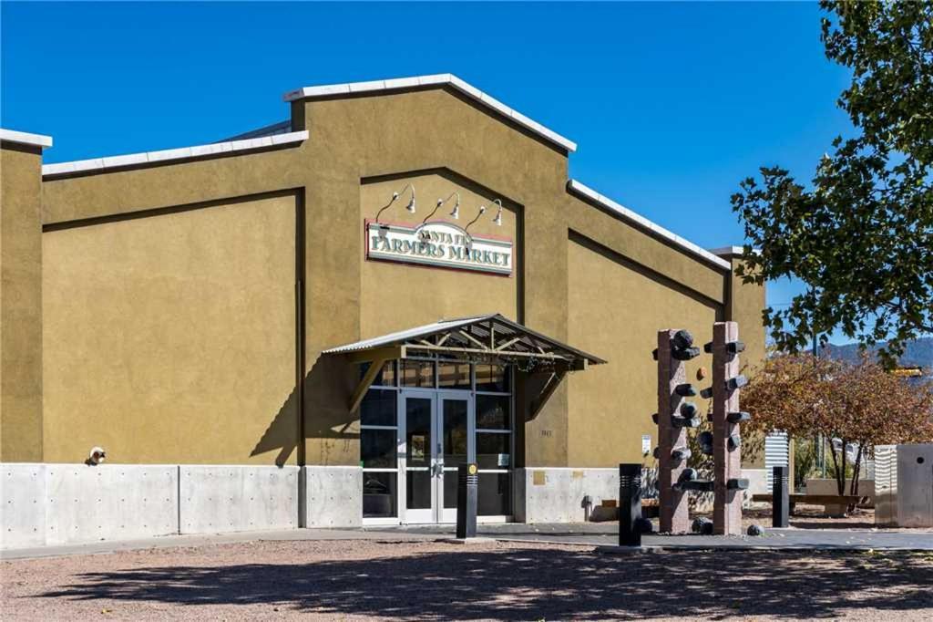 Casa Galleria, 3 Bedrooms, Wifi, Fireplace, Fenced Yard, Sleeps 9