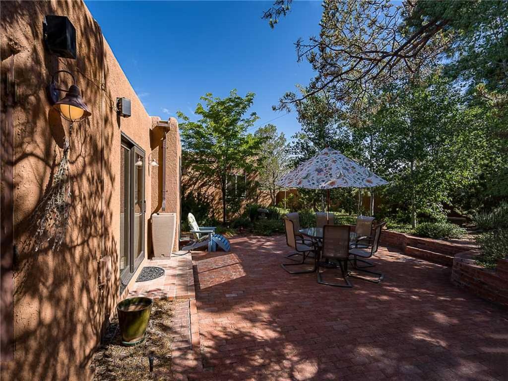 Casa Galleria, 3 Bedrooms, Wifi, Fireplace, Fenced Yard, Sleeps 9 Santa Fe